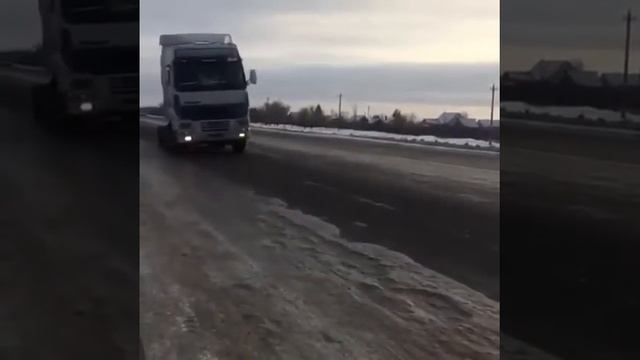 Трехколесная фура смотреть онлайн