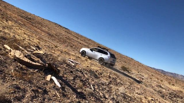 Mitsubishi Outlander climb/off-road смотреть онлайн