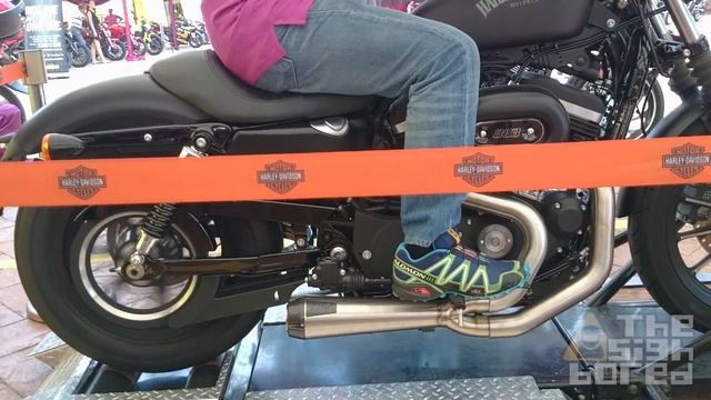 Sports biker VS chopper смотреть онлайн