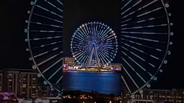 Колесо обозрения ночью 🌌🎇🌃🎡 смотреть онлайн