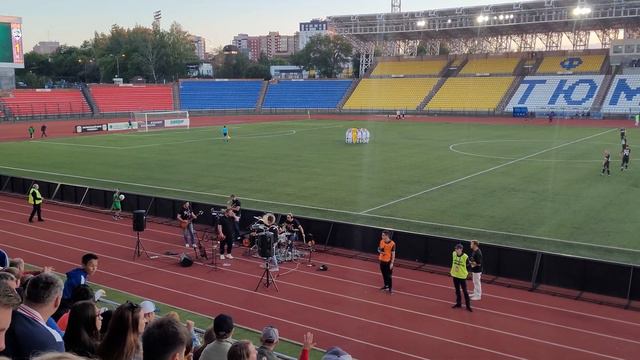 Группа ХуГа Тюмень август 2022 - Зачем Мне Солнце Монако смотреть онлайн