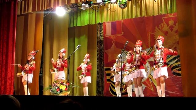 Барабанщицы Дом пионеров и школьников Медвенского района 23 02 2014 смотреть онлайн