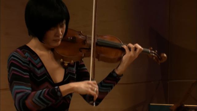 Jennifer Koh - Bach's Partita No 2 in D minor - WQXR's Bach Lounge Live смотреть онлайн