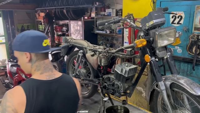 SUZUKI Ax CON TODO EL POWERRR | Armado de principio a fin 110/115cc ?? смотреть онлайн