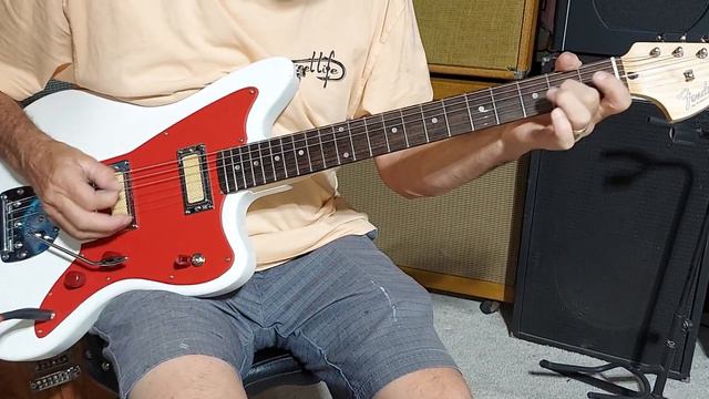 SOLD Custom Jaguar with Gold Foil Pickups Super Cool Looking Guitar смотреть онлайн