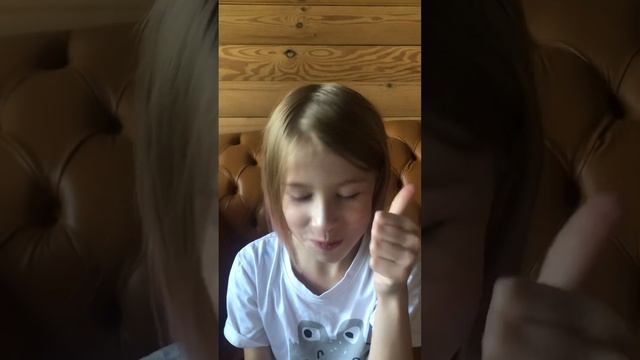 А кто у вас в семье режет лук? смотреть онлайн