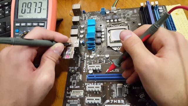 Почему видеокарта работает в режиме X8, а не в X16 смотреть онлайн