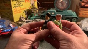 Военные Игрушки СССР / Разбираем Коробку