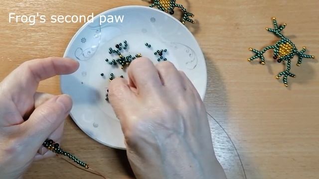 How to make a beaded frog / как сделать лягушку из бисера смотреть онлайн
