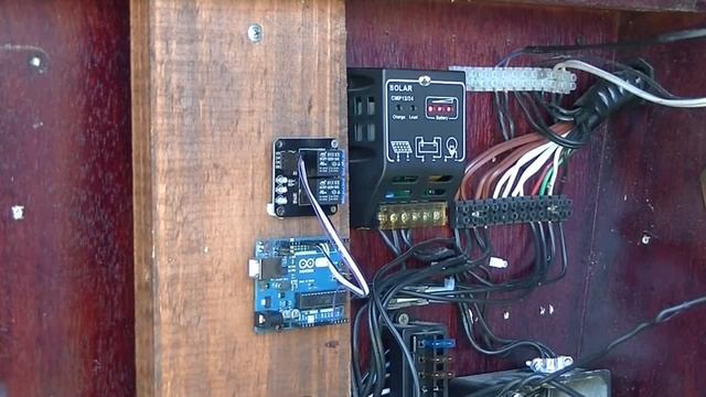 Hybrid Arduino Controlled Solar Tracker. The Simplest Solar Tracker Control Using A Arduino UNO