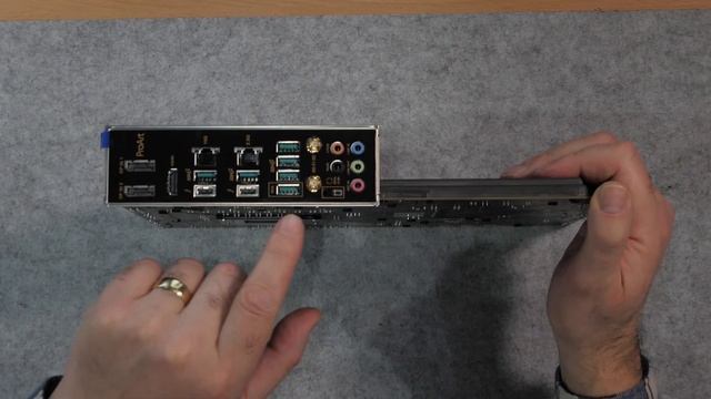 Unveiling the ASUS ProArt Z790-Creator WiFi: Episode 2 Unboxing and Bios update смотреть онлайн