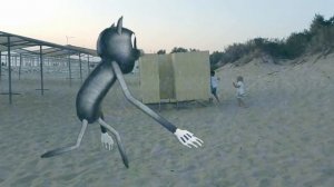 Картун Кэт напал на детей