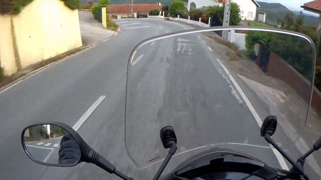 Honda SH 300i Review Test Drive смотреть онлайн