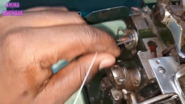 How to Put Threads in Interlock/Overlock Machine and Services смотреть онлайн