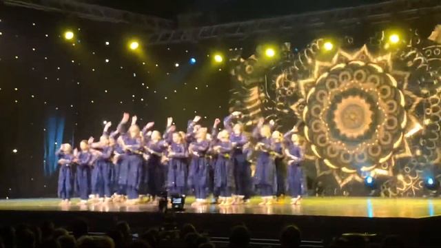 Тодес Куркино 2 группа танец Индия смотреть онлайн