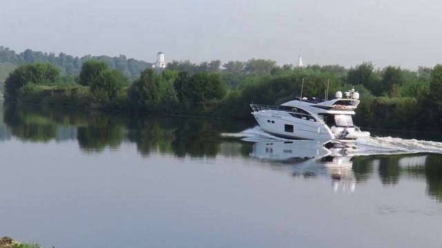 Катера Р 78-65 МЩ "Адмирал Фёдоров" и Р 08-01 ФЗ "Trident Indigo" смотреть онлайн