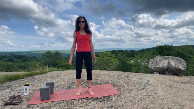 BALANCE with Amazing Trails Yoga "Starter Series 21, Day 11" смотреть онлайн