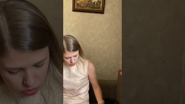 Мои находки в Секонд -Хенде (аксессуары)платки шелк и ремни (бренды) смотреть онлайн