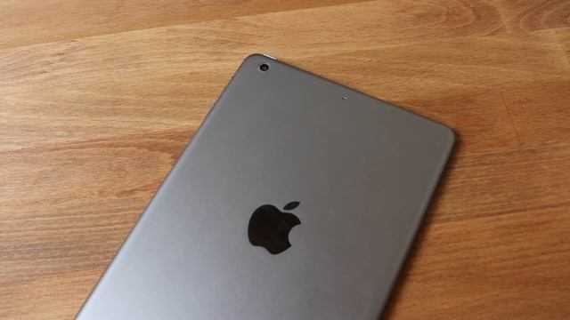 iPad Mini 2 In 2021! (Still Worth It?) (Review) смотреть онлайн