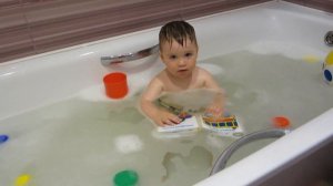 Чем занять ребенка в ванной. Развивающие игры 1,5 - 2 года.