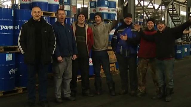 Как на Снабе поздравляют женщин!) смотреть онлайн