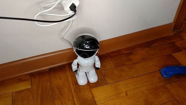 Обзор і розпаковка KERVAY 1080P Robot IP Camera 360 WIFI з AliExpress смотреть онлайн