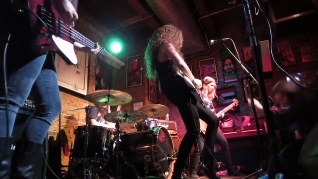 Misstallica: "Master of Puppets" live at Reggie's in Chicago смотреть онлайн
