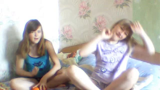 Видео с веб-камеры пользователя TheMarinakotenok от 5 Май 2012 г., 20:50 (PDT) смотреть онлайн