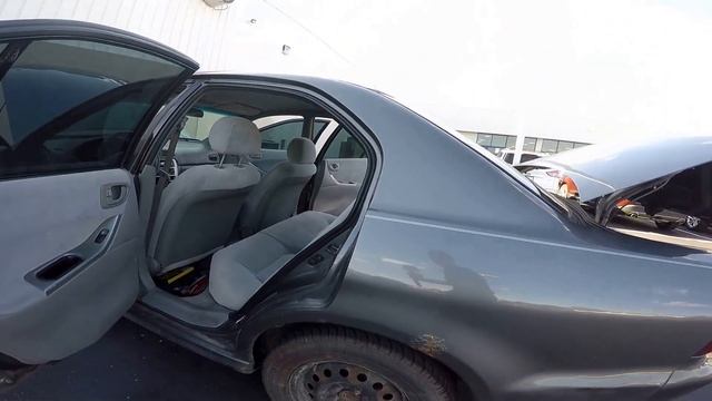 2003 Mitsubishi Galant ES смотреть онлайн