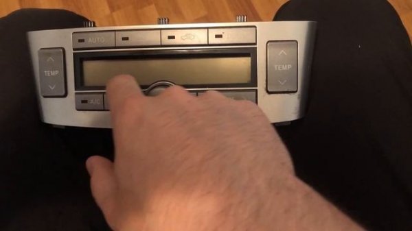 Скрытые функции Toyota Avensis