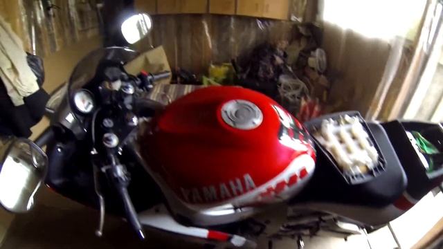 Установка крепления для телефона на спортбайк Yamaha R6 смотреть онлайн