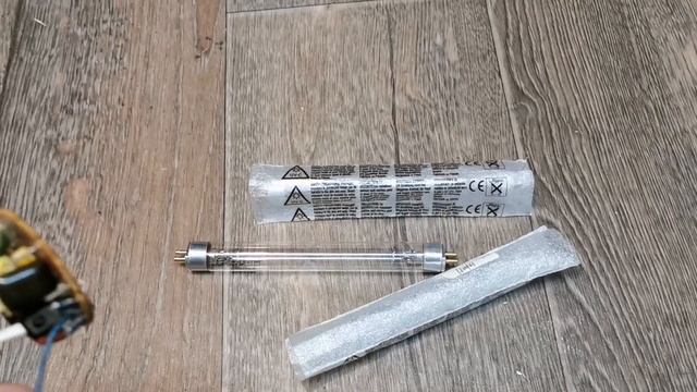 Коллекция ламп. Серия 16. Мини уф лампа смотреть онлайн