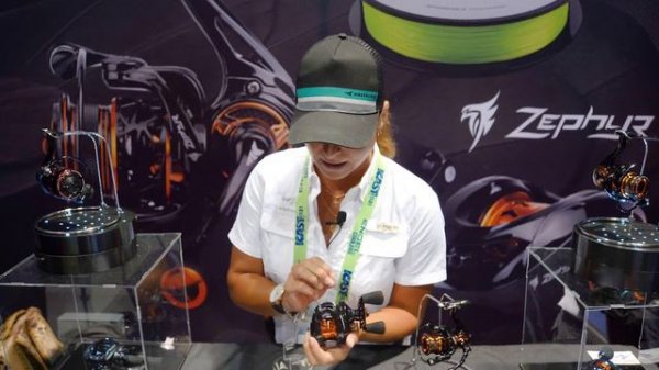 KastKing Zephyr BFS Baitcasting Reel and Zephyr SFS Spinning Reel at ICAST 2021