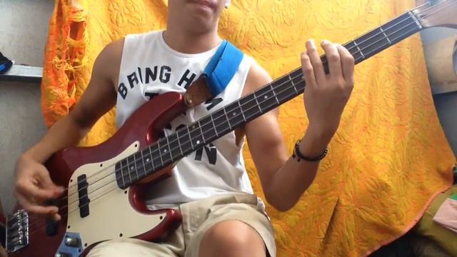 Jet Black Heart(5sos)-Bass Cover смотреть онлайн
