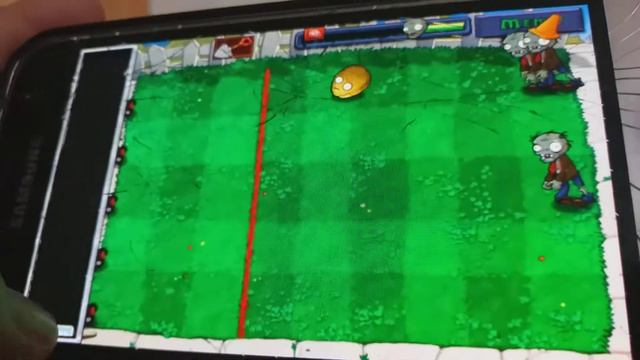 Медведь House 2 часть Растения против Зомби смотреть онлайн