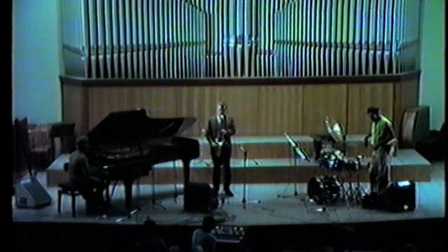 Keith Tippett - Larry Stabbins - Louis Moholo, Foggia Concert, November 23, 1985, Second Set. смотреть онлайн