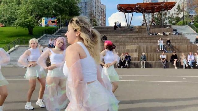 [K-POP IN PUBLIC | ONE TAKE] NMIXX(엔믹스) '占 (TANK)' | DANCE COVER by 4Universe смотреть онлайн