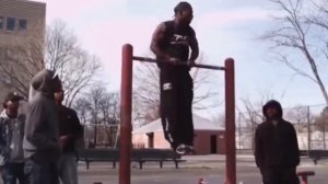 ГАННИБАЛ ФОР КИНГ МОЩНЕЙШАЯ ТРЕНИРОВКА НА ТУРНИКАХ И БРУСЬЯХ