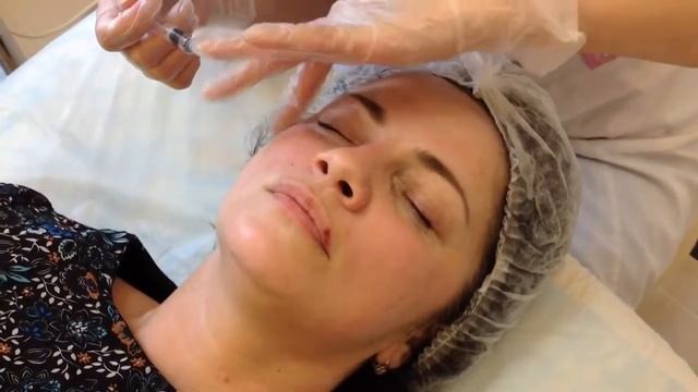 Нанесение концентрата\ Безинъекционная мезотерапия лица с помощью ультразвука смотреть онлайн