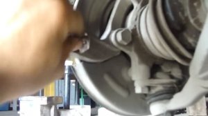 Как правильно заменить направляющие суппортов ВАЗ 2109-2115. How to replace caliper pins