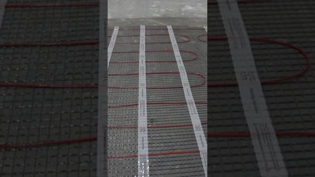 Монтаж электрических тёплых полов в квартирах и частных домах. Тёплый марки #ERGERT ( #Эргерт ) смотреть онлайн