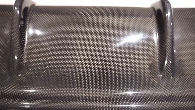 Lexus ISF Toms Diffuser Replica смотреть онлайн