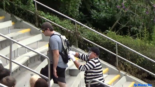 Tom The SeaWorld Orlando Mime | September 2022