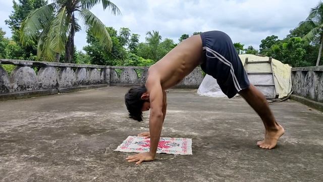 Shoulder Not Growing ? Try This смотреть онлайн