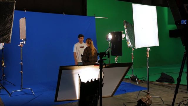 Финальный этап и работа над заданиями Основной возрастной категории Чемпионата АртМастерс смотреть онлайн