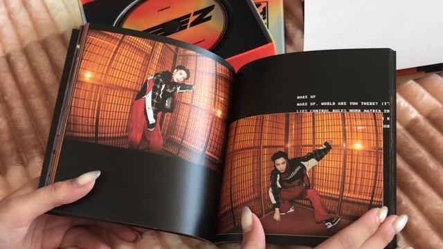 *:･ﾟ?распаковка альбома ATEEZ The World Ep 1 Movement ( Z Version) | Ateez Album Unboxing*:･ﾟ