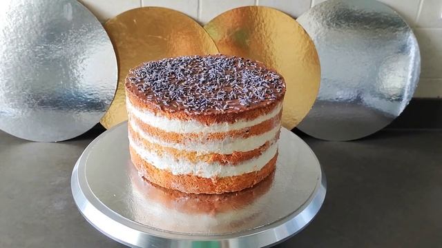 Чрезвычайно необычный торт с лавандой и смородиновым конфитюром! Cake lavender currant смотреть онлайн