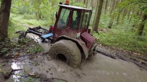 Тестируем трактор Т-16 на КРАЗовских колесах по жесткому бездорожье!!!