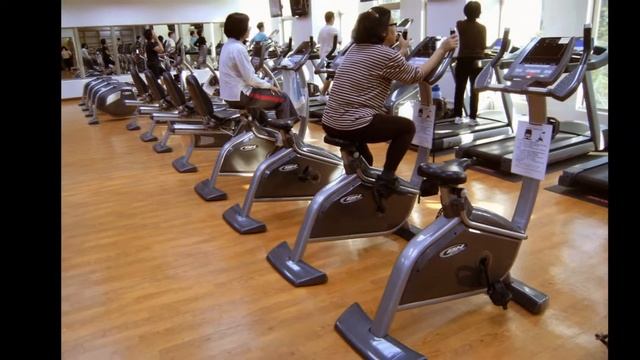 Upright bike-Exercise bike-BH HiPower-SK9000tv & SK9000.mp4 смотреть онлайн