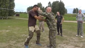 Эй, приятель, посмотри на меня!